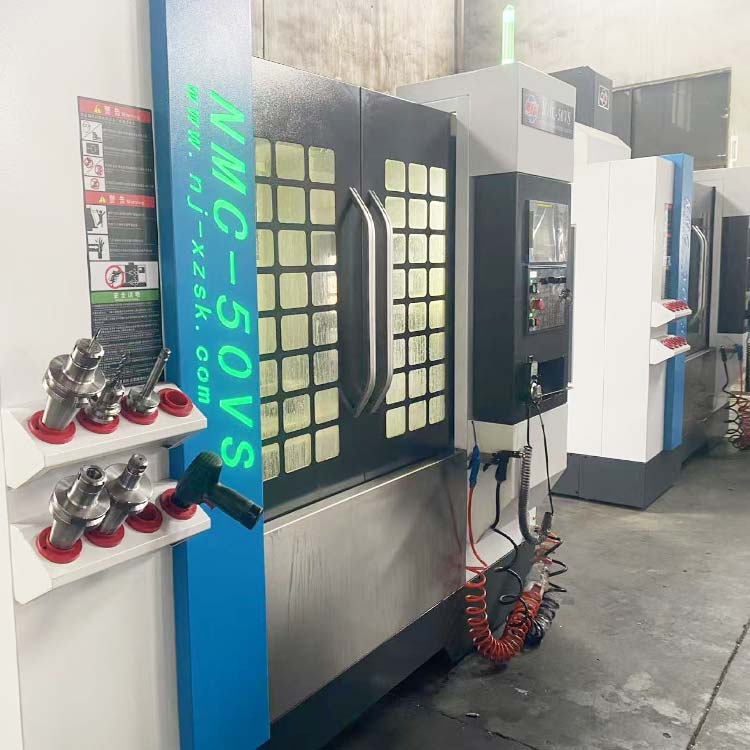 鎮江市恒動機械廠區環(huán)境